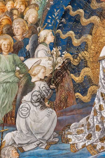 Detail of the Coronation of Mary fresco by Filippo Lippi in Spoleto Cathedral: angels holding lilies as a symbol of purity