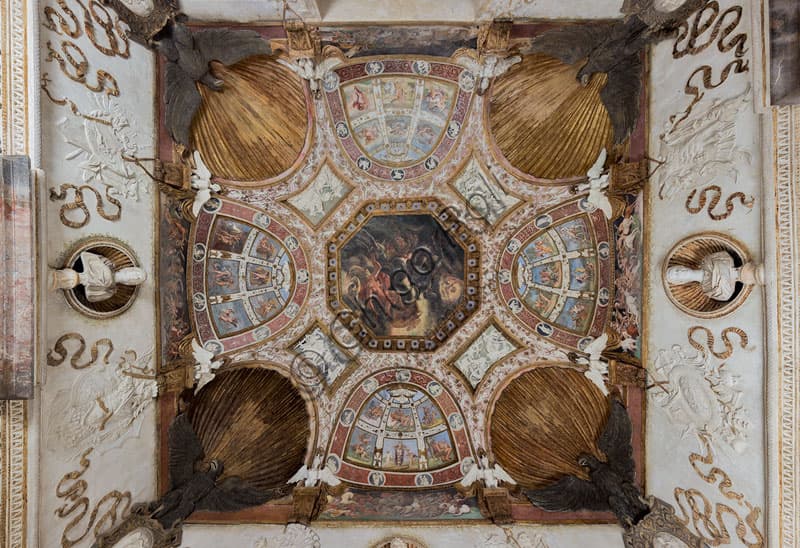 Fresco The Fall of Phaeton, Giulio Romano, vault of the Chamber of Eagles, Palazzo Te Mantua
