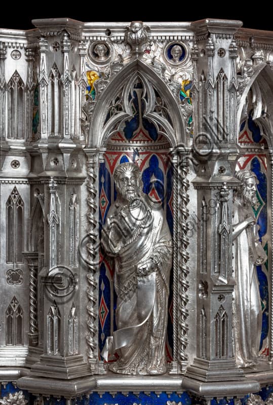 Statua di santo con pergamena - Altare d'argento del Museo dell'Opera del Duomo Firenze