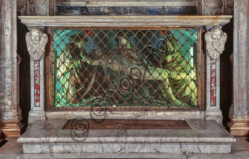 Renaissance marble altar by Alberto di Betto da Assisi on the façade of the Piccolomini Library, Siena Cathedral