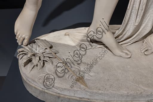 Detail of the feet of the marble statue Cupid and Psyche by Giovanni Maria Benzoni, 1845