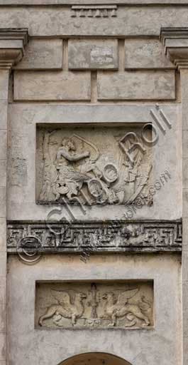 Bas-reliefs of King David and two griffins on the north side of Palazzo Te in Mantua, architecture by Giulio Romano