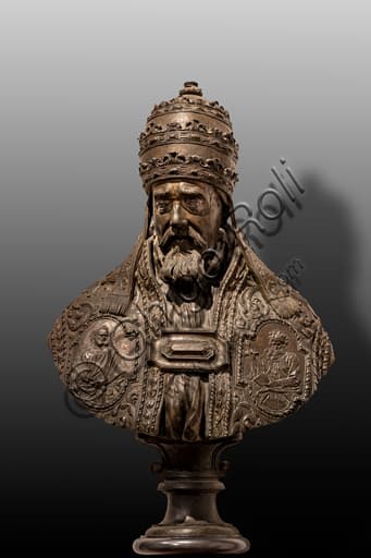Bronze bust of Pope Urban VIII, sculpture by Gian Lorenzo Bernini, Diocesan Museum Spoleto
