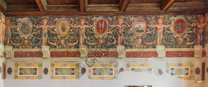 Paintings of the Chamber of Devices, Palazzo Te Mantua, pictorial decoration from 1530