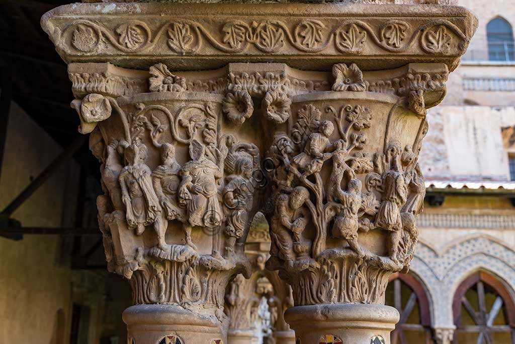 Capitello scultoreo W20, faccia Sud, chiostro Duomo Monreale: scene di Noè e i figli nella vigna, XII secolo