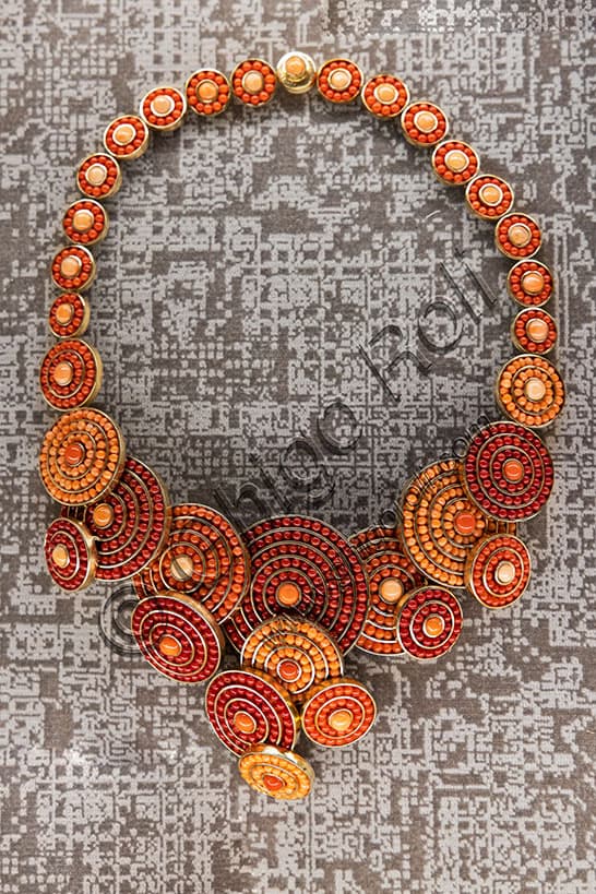 Collier contemporaneo in corallo mediterraneo e argento placcato oro rosa, Collezione Echo, Museo del Gioiello Vicenza