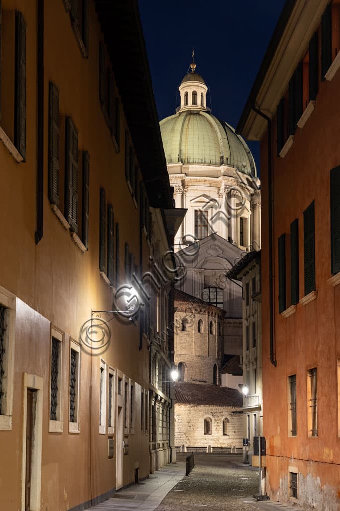 Night view of the New Cathedral and Old Cathedral (Brescia Cathedrals) in Italy