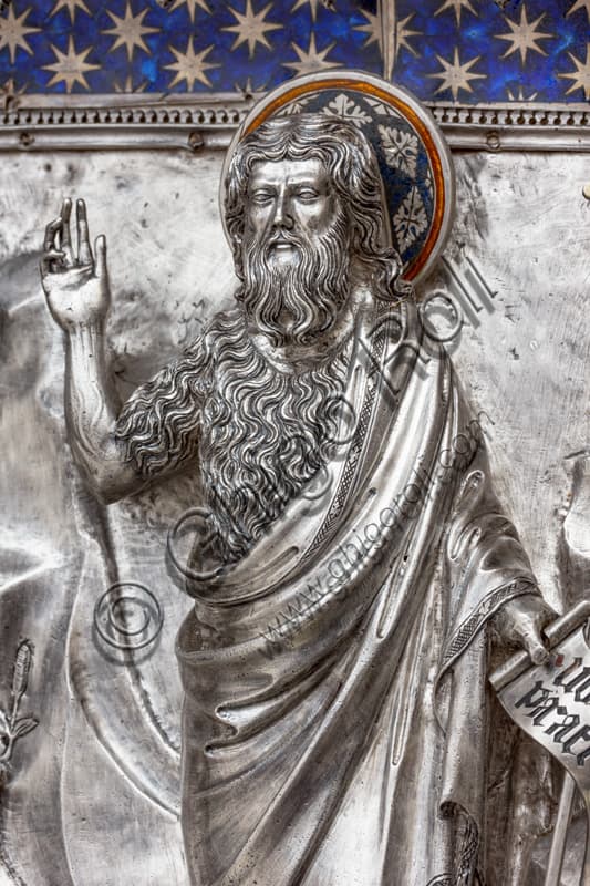 Dettaglio della formella in argento dorato con San Giovanni Battista che predica, Altare del Tesoro di San Giovanni, Museo Opera del Duomo, Firenze