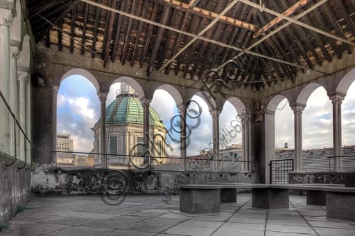 Loggia di Giovanni Gandria e cupola del Duomo di Genova, Cattedrale di San Lorenzo