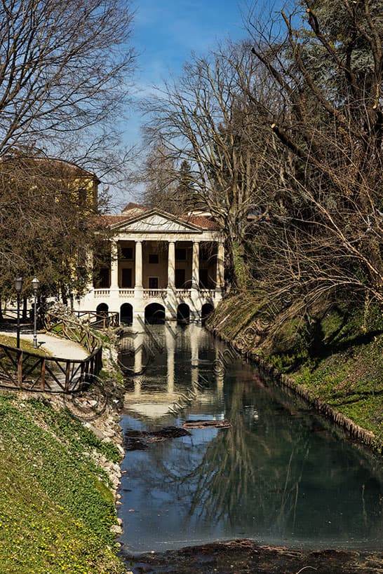 Loggia Valmarana in Vicenza's Salvi Gardens, six Doric columns by Andrea Palladio