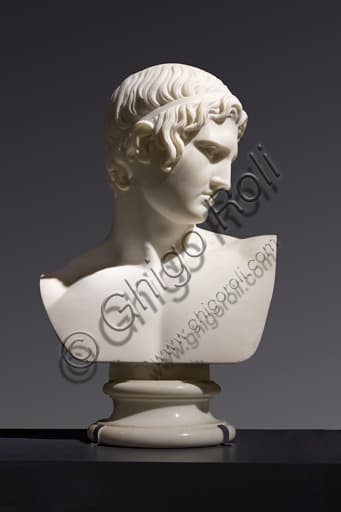 Carrara marble sculpture depicting Mars the Peacemaker by Bertel Thorvaldsen