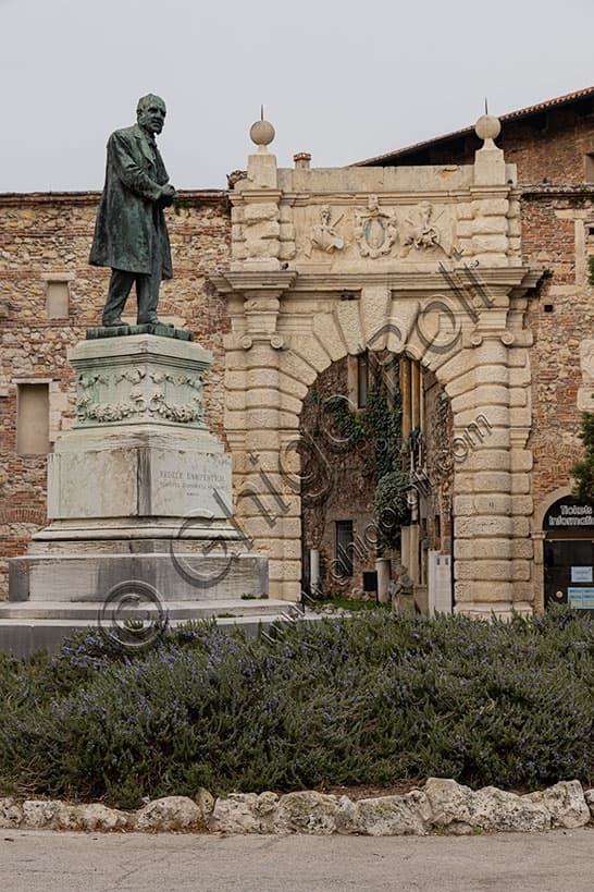 Monument to Fedele Lampertico in Matteotti Square Vicenza with the Olympic Theater in the background