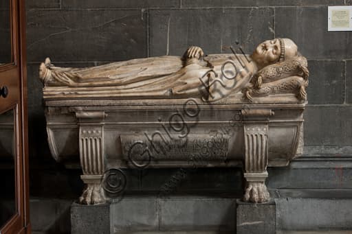 Monumento funerario di Obietto Fieschi, scultura rinascimentale del XV secolo nel Duomo di Genova