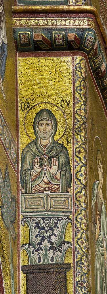 Mosaico bizantino dell'abside del Duomo di Monreale a Palermo, figura di Santo su fondo oro, dettaglio XII-XIII secolo