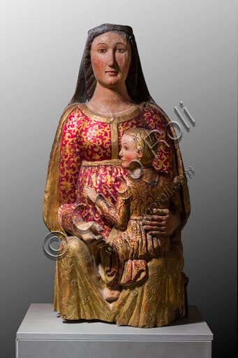 Statue of Madonna with Infant Jesus, Gothic polychrome wooden sculpture from the 14th century, Bernareggi Museum