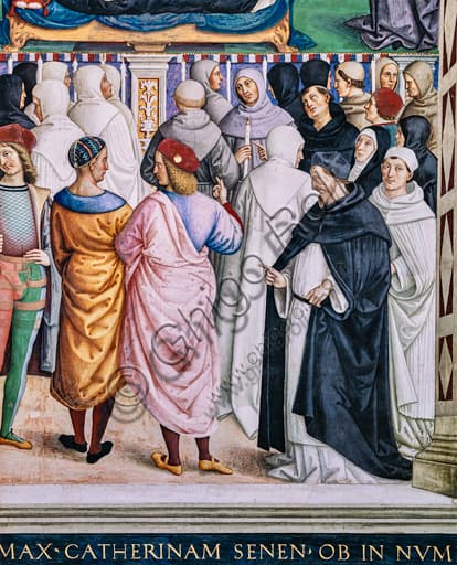 Affresco di Pinturicchio con la canonizzazione di Santa Caterina da Siena e dettaglio di monaci e laici, Duomo di Siena.