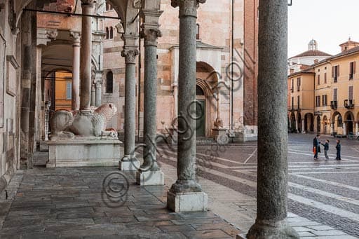 Architectural view of the Bertazzola porch at Cremona Cathedral, by Lorenzo Trotti, overlooking the Piazza del Comune