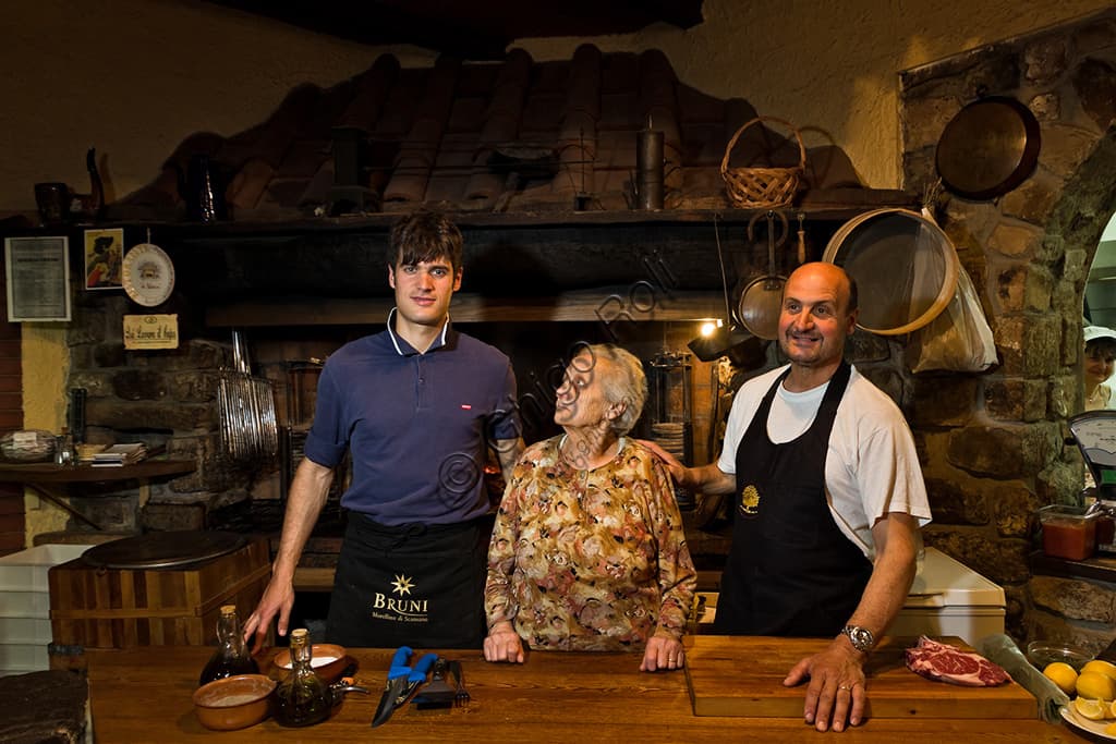 Photo of Da Palmira Restaurant: owner Roberto with his mother Palmira and son Fabio