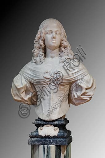 Marble portrait of Marie Madeleine de Vignerod by Philippe de Champaigne, Masone Labyrinth