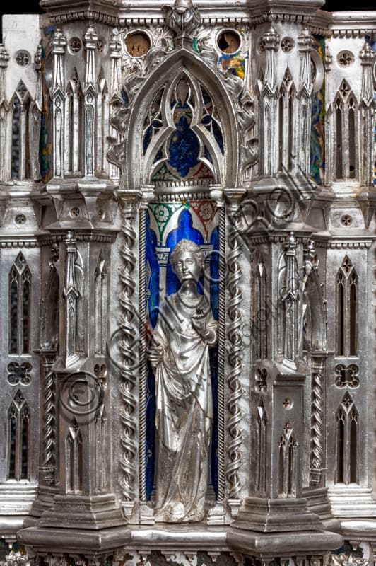 Detail saint statuette holding scroll, St. John's Silver Altar, Opera del Duomo Museum Florence