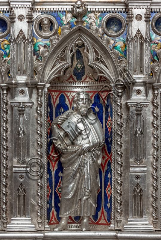Statuina d'argento di santo con pergamena, Altare del Tesoro di San Giovanni, Museo dell'Opera del Duomo, Firenze