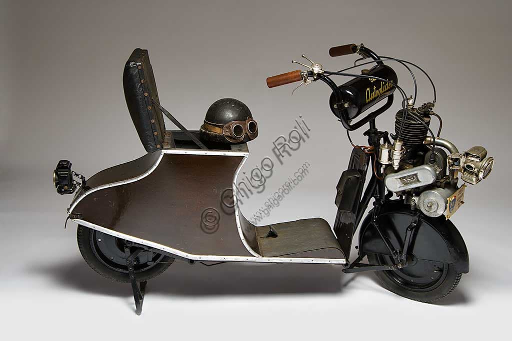 1919 Townsend Autoglider - Restored vintage scooter with Union 300cc engine