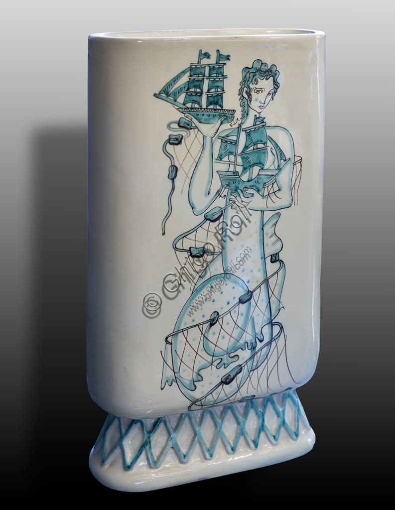 Artistic Deruta ceramic vase created by Nino Strada, 20th century
