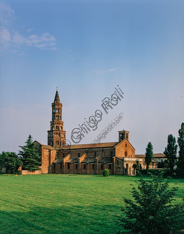 Veduta dell'Abbazia di Chiaravalle, monastero cistercense nel Parco Agricolo Sud Milano