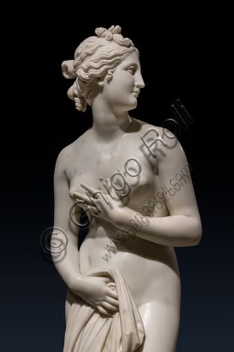 Detail of the marble statue of the goddess Venus by Antonio Canova, showing the head and shoulders. A work of the Neoclassical period.