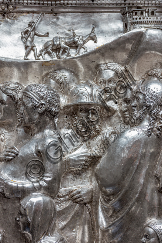 “Christ receives the messengers of San Giovanni”, by fourteenth-century Florentine goldsmiths.Tile of “The Silver Altar of St. John's Treasure” (1367 - 1483), Museum of the Opera del Duomo (Museum of Florence Cathedral of Santa Maria del Fiore), Florence.Detail.