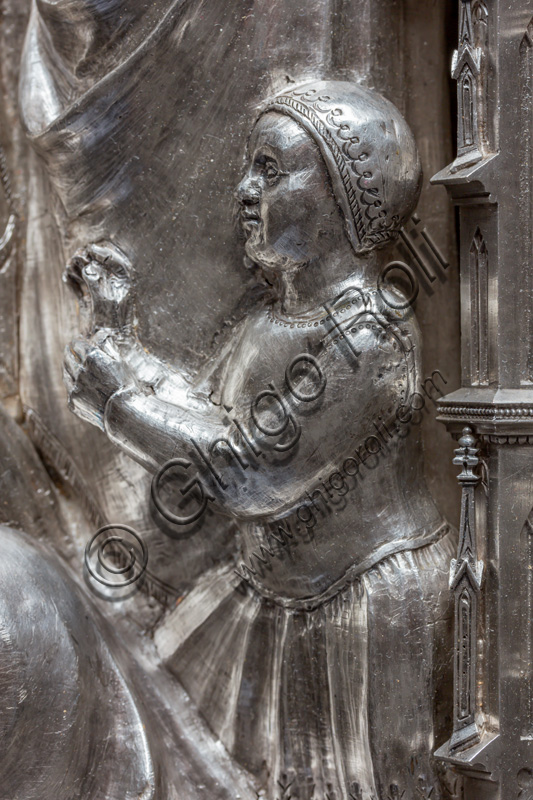 “Christ receives the messengers of San Giovanni”, by fourteenth-century Florentine goldsmiths.Tile of “The Silver Altar of St. John's Treasure” (1367 - 1483), Museum of the Opera del Duomo (Museum of Florence Cathedral of Santa Maria del Fiore), Florence.Detail.