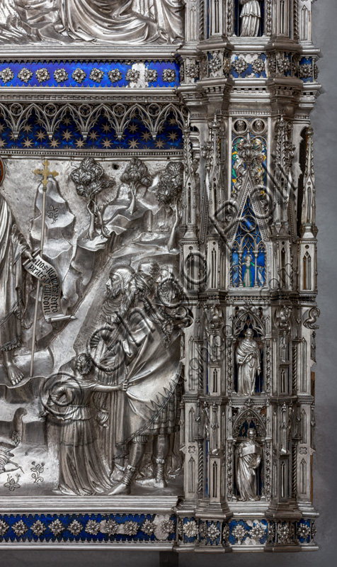 Florence, Museum of the Opera del Duomo (Museum of Florence Cathedral of Santa Maria del Fiore): “the silver altar of St. John's Treasure” (1367 - 1483), by florentine masters.Front of the dossal: lower detail of the third pillar from the left, with figures of saints and / or prophets.