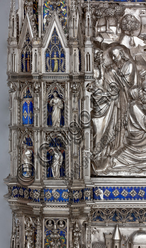 Florence, Museum of the Opera del Duomo (Museum of Florence Cathedral of Santa Maria del Fiore): “the silver altar of St. John's Treasure” (1367 - 1483), by florentine masters.Upper detail of the corner pillar between the front of the dossal and the left side, with figures of saints and / or prophets.