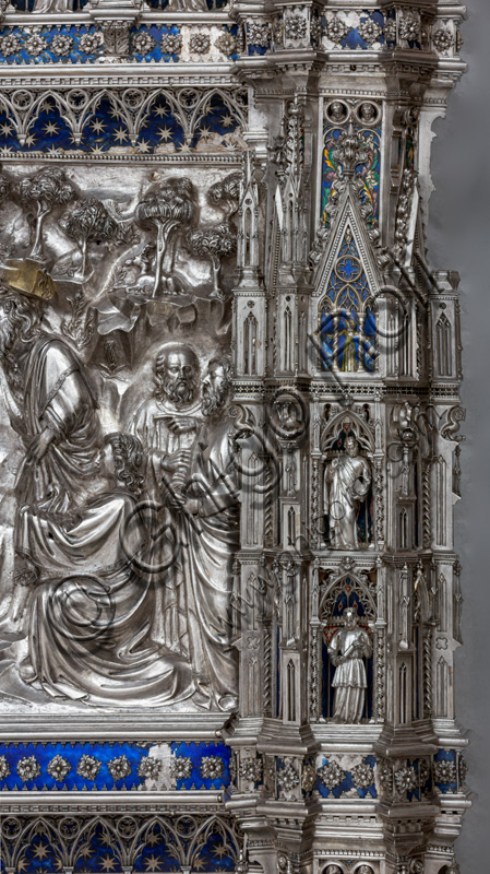 Florence, Museum of the Opera del Duomo (Museum of Florence Cathedral of Santa Maria del Fiore): “the silver altar of St. John's Treasure” (1367 - 1483), by florentine masters.Front of the dossal: upper detail of the second pillar from the left, with figures of saints and / or prophets.