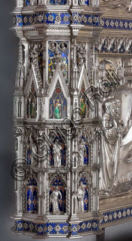 Florence, Museum of the Opera del Duomo (Museum of Florence Cathedral of Santa Maria del Fiore): “the silver altar of St. John's Treasure” (1367 - 1483), by florentine masters.Front of the dossal: lower detail of the corner pillar between the front of the dossal and the left side, with figures of saints and / or prophets.