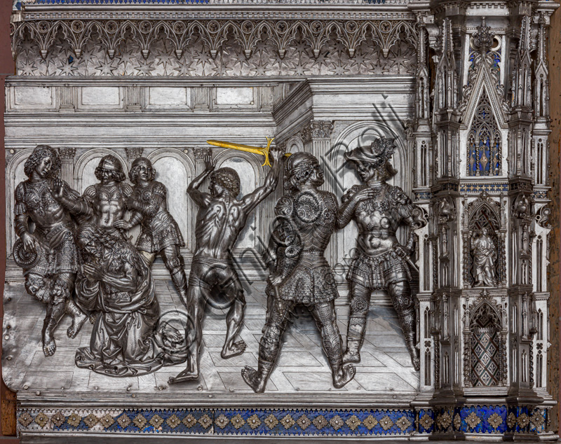 “La decollazione di S. Giovanni Battista”, di Andrea del Verrocchio. Formella  “Altare d'argento del Tesoro di San Giovanni (1367 - 1483)”,  Museo dell'Opera del Duomo (Santa Maria del Fiore), Firenze.