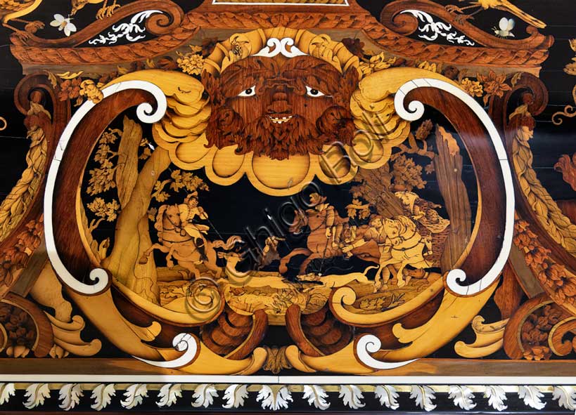 Villa medicea La Petraia: intarsio di legno con scena di caccia.